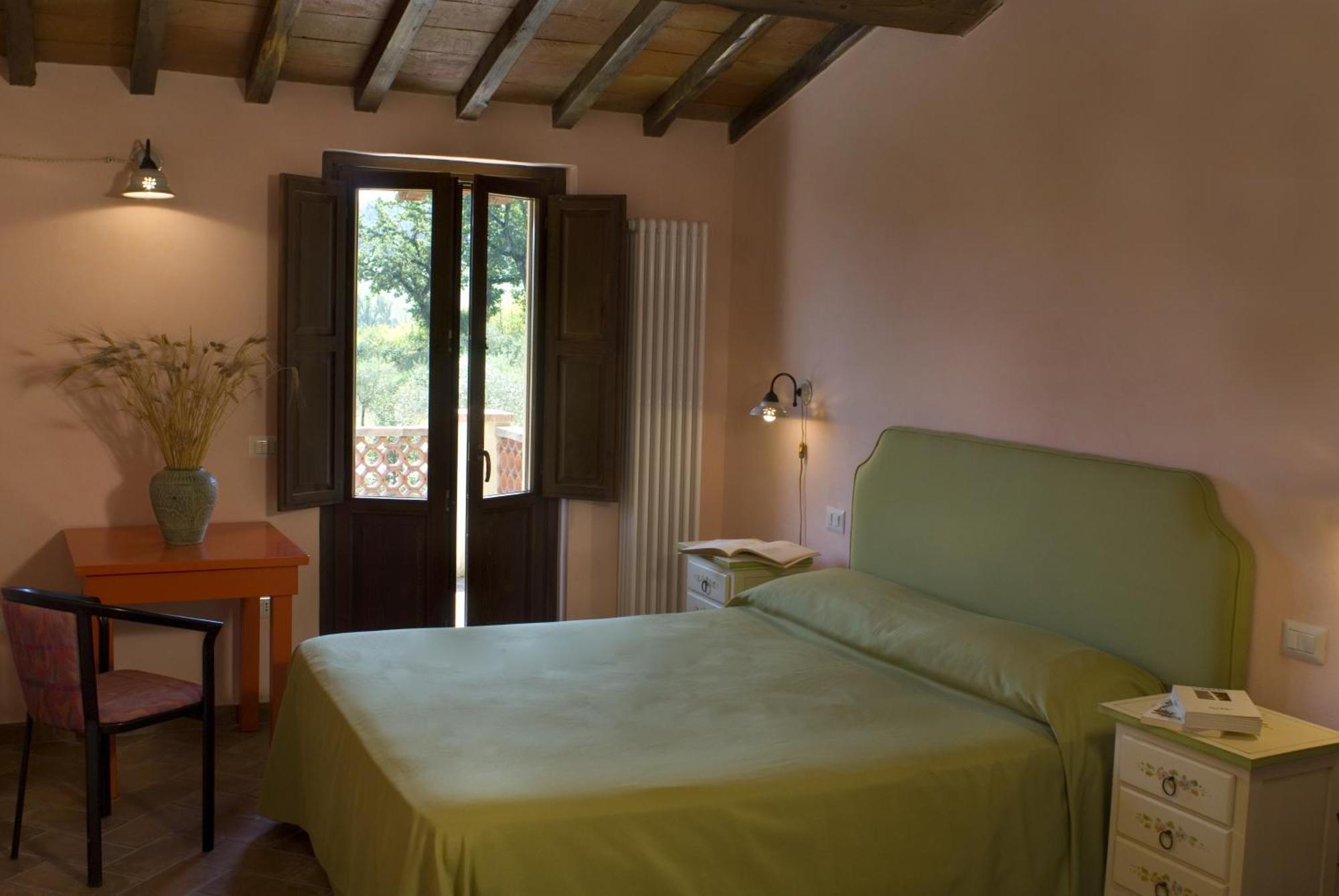 Borgo Le Capannelle Aparthotel Castel Ritaldi ห้อง รูปภาพ
