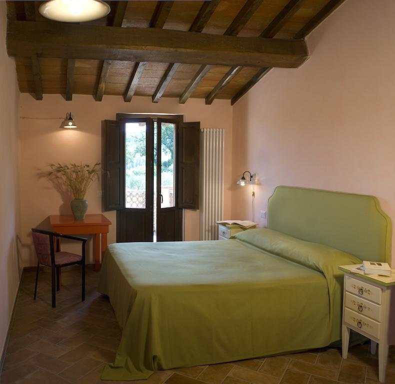 Borgo Le Capannelle Aparthotel Castel Ritaldi ห้อง รูปภาพ